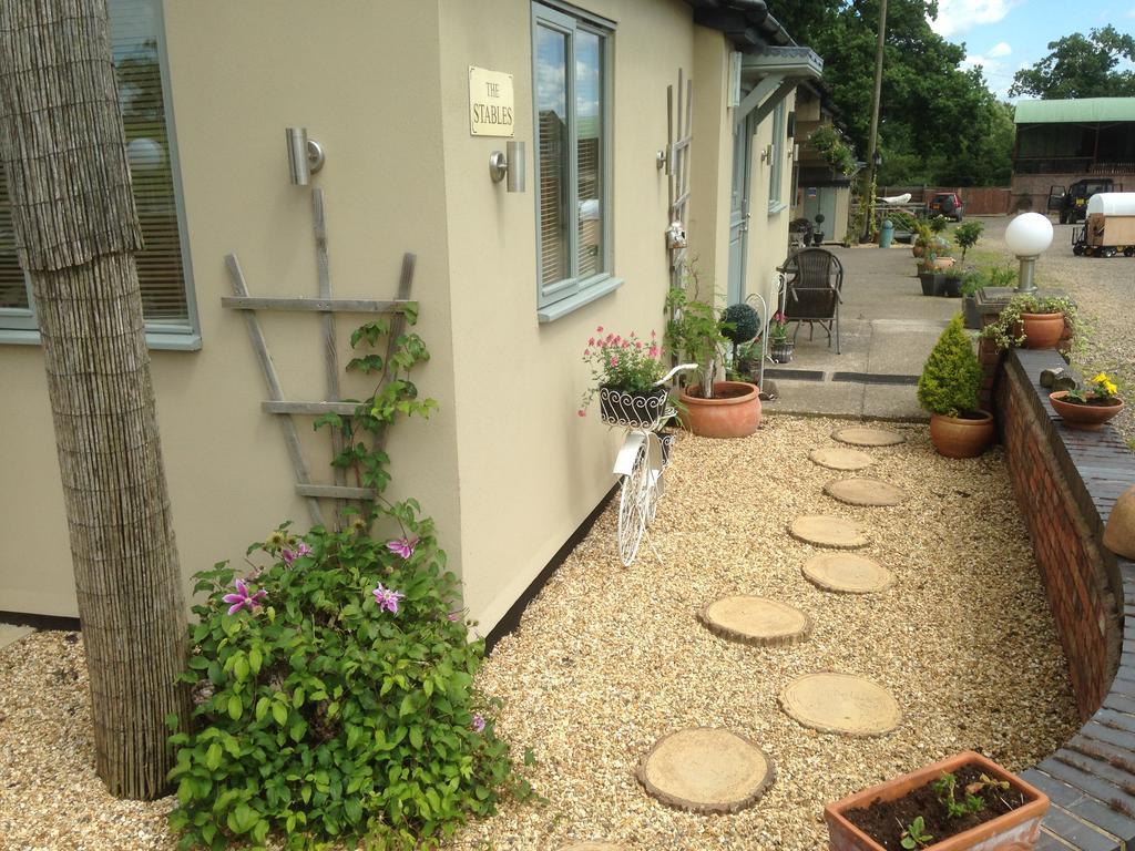Bed and Breakfast The Stables - Deer Park Farm Solihull Esterno foto